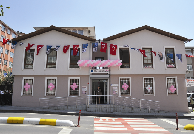 Bu merkez kadınlara ücretsiz