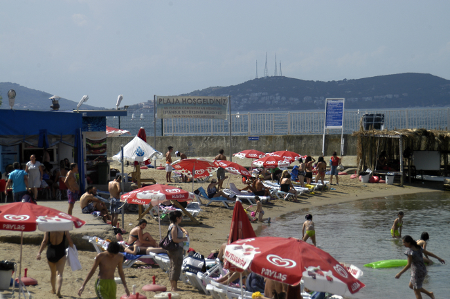 Kadıköy'de de plaj sezonu kapandı
