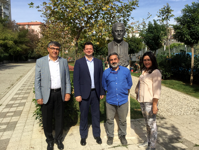 Kışlalı'nın büstü yeniden yapıldı