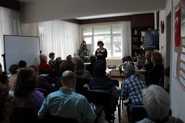 Zühtüpaşa'da ‘Aynayla Değişim Dönüşüm' semineri