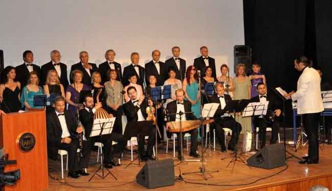 Musikiseverler coşkulu bir akşam yaşadılar…
