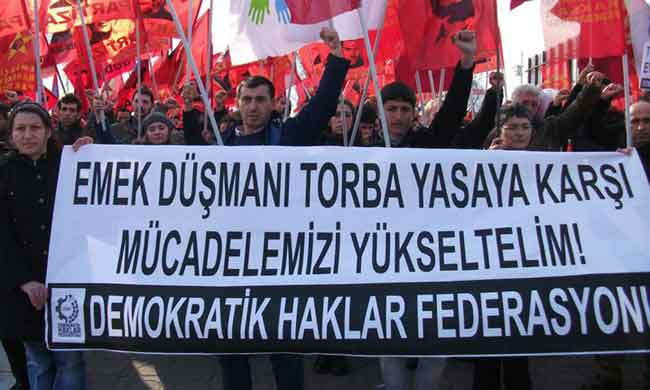 Kadıköy'de ‘Torba'ya karşı yürüyüş