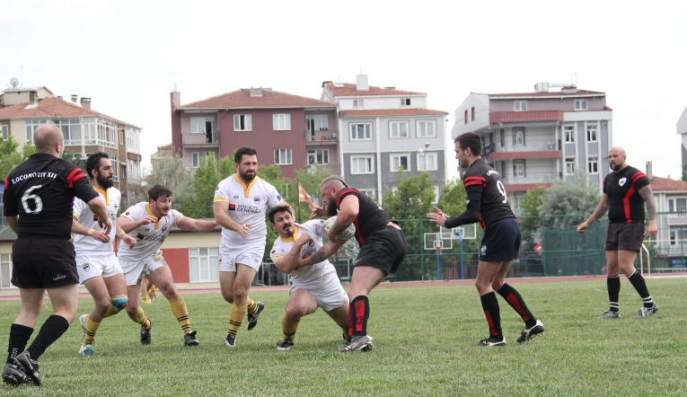 Kadıköy Bulls’tan süper galibiyet
