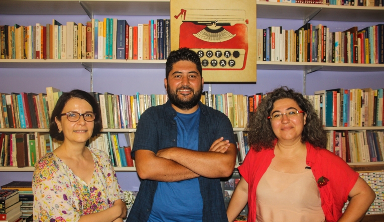 Dayanışmadan Doğan Sahaf: “Sofa Kitap”