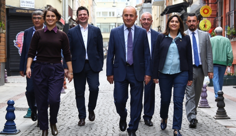 Aykurt Nuhoğlu yeniden aday