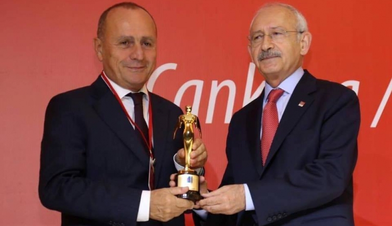 İDEA Kadıköy’e ödül