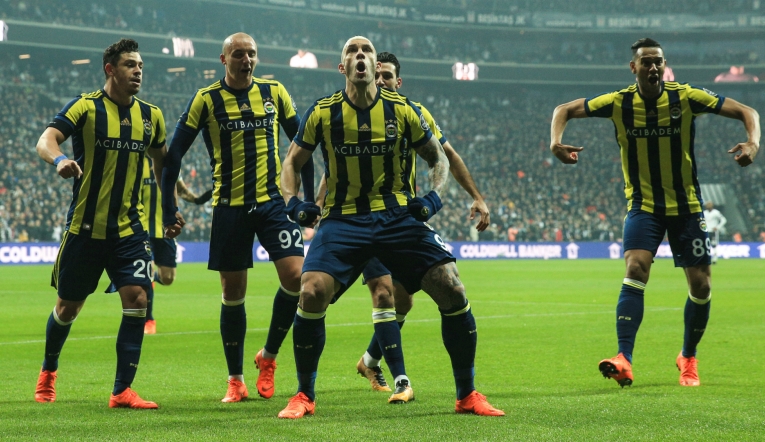 Fenerbahçe, tur için sahada