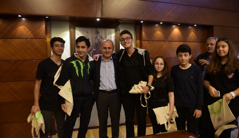 Başarılı öğrenciler Başkan Nuhoğlu ile buluştu