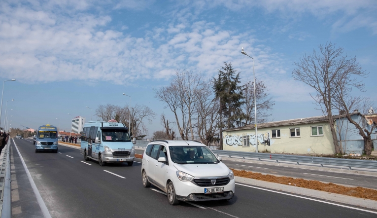 Haydarpaşa Köprüsü ve Ayrılık Çeşmesi istasyonu açıldı