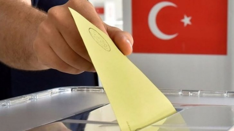 Oy ve Ötesi gönüllülere çağrı yaptı