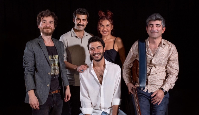 Şarkılar bizi söyler