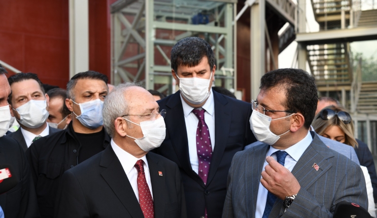 Canavar Gibi Grup Camur