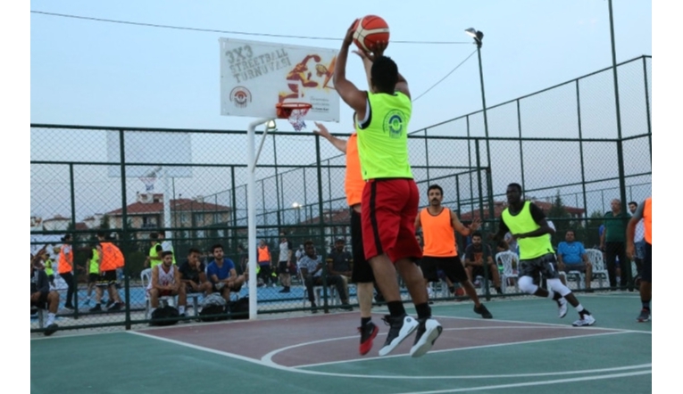 3x3 Sokak Basketbolu Kadıköy’de