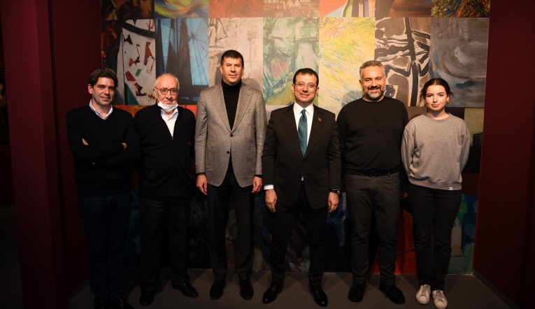İBB Başkanı İmamoğlu, Alan Kadıköy’deki sergiyi ziyaret etti