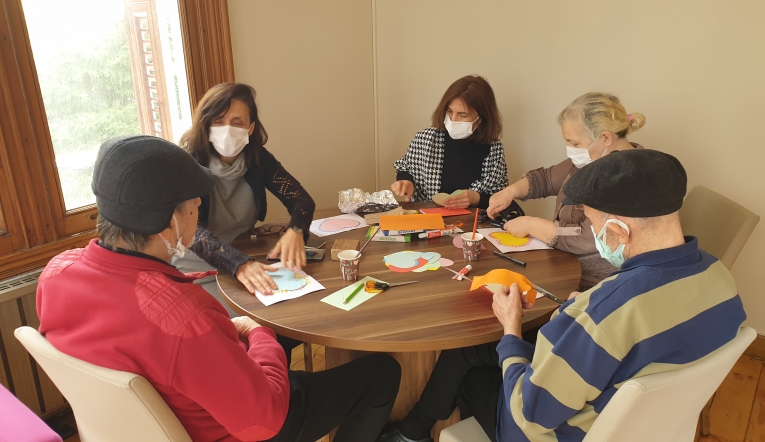 Alzheimer hastaları Göztepe’de sosyalleşiyor