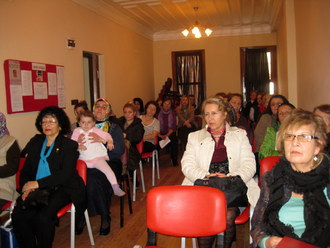 Rasimpaşa'da ‘şiddet' semineri