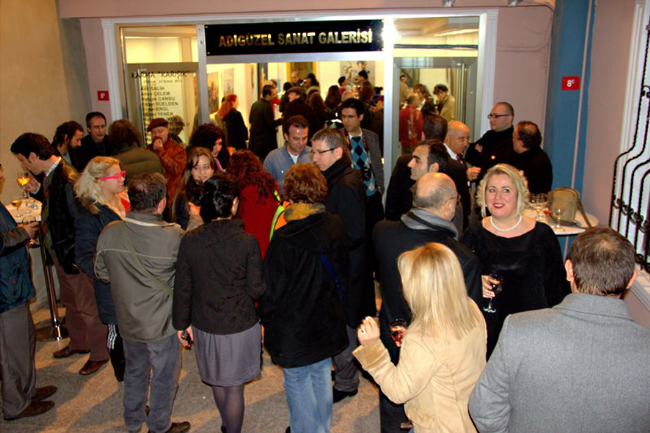 Adıgüzel Sanat Galerisi açıldı