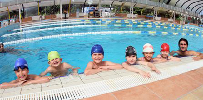 Fenerbahçe yüzme yaz okulunun startını verdi