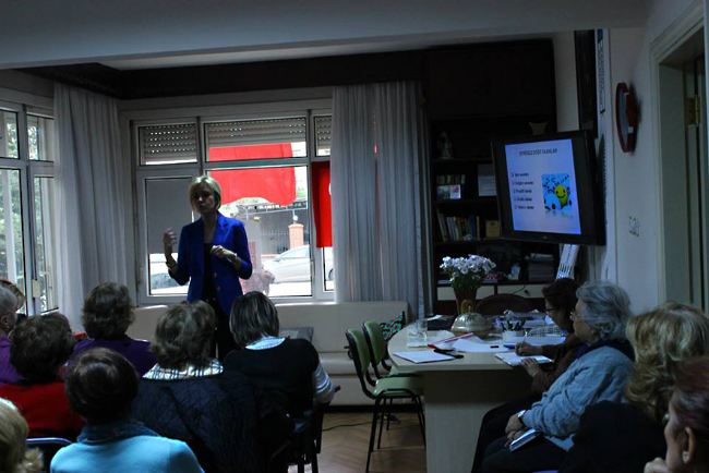 Zühtüpaşa Gönüllü Evi'nde ‘stres' semineri