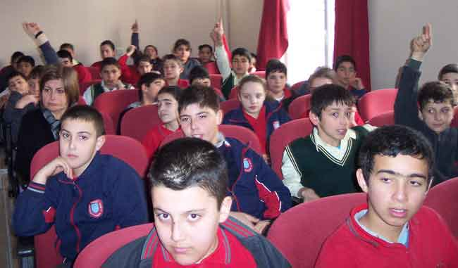 Çocuklara beslenme konferansı