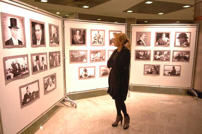 Atatürk sergisi CKM'de