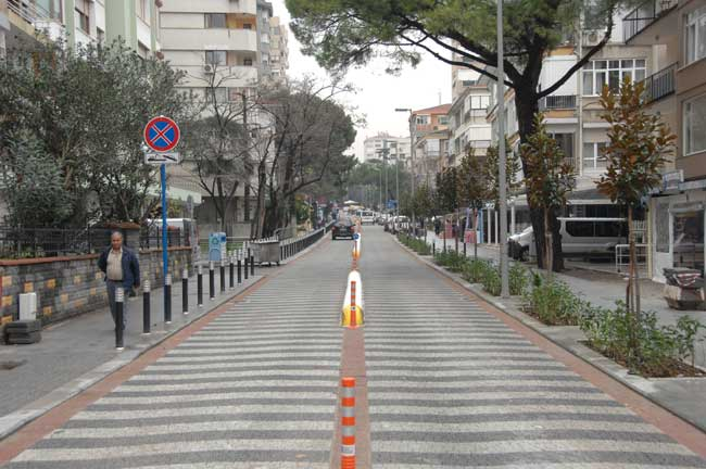 İskele Sokak, Şenlikle açılıyor