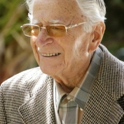 Dr.Müfid EKDAL
